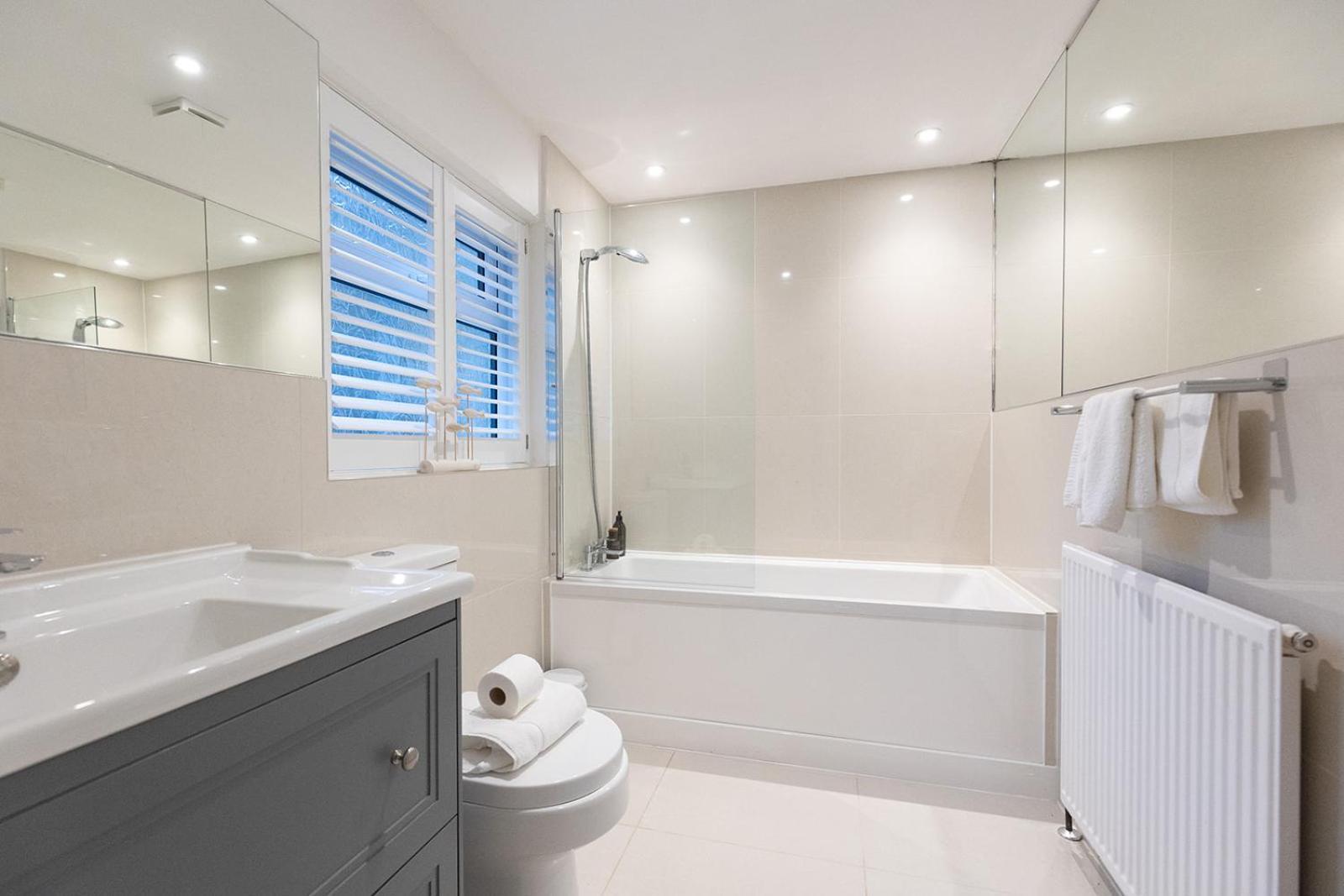 Sea Star - Coastal 3-bed Retreat In The Heart Of *